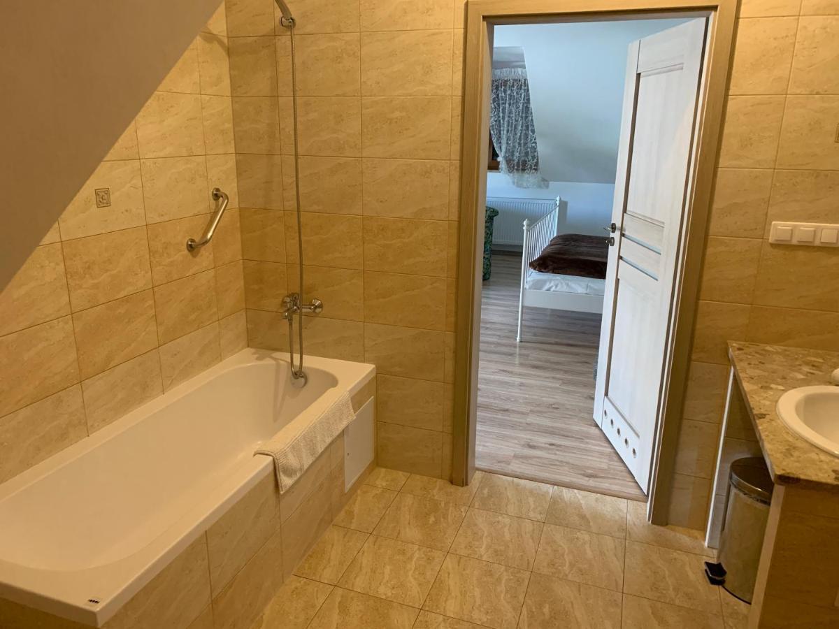 Motel U Olka Boczow Экстерьер фото