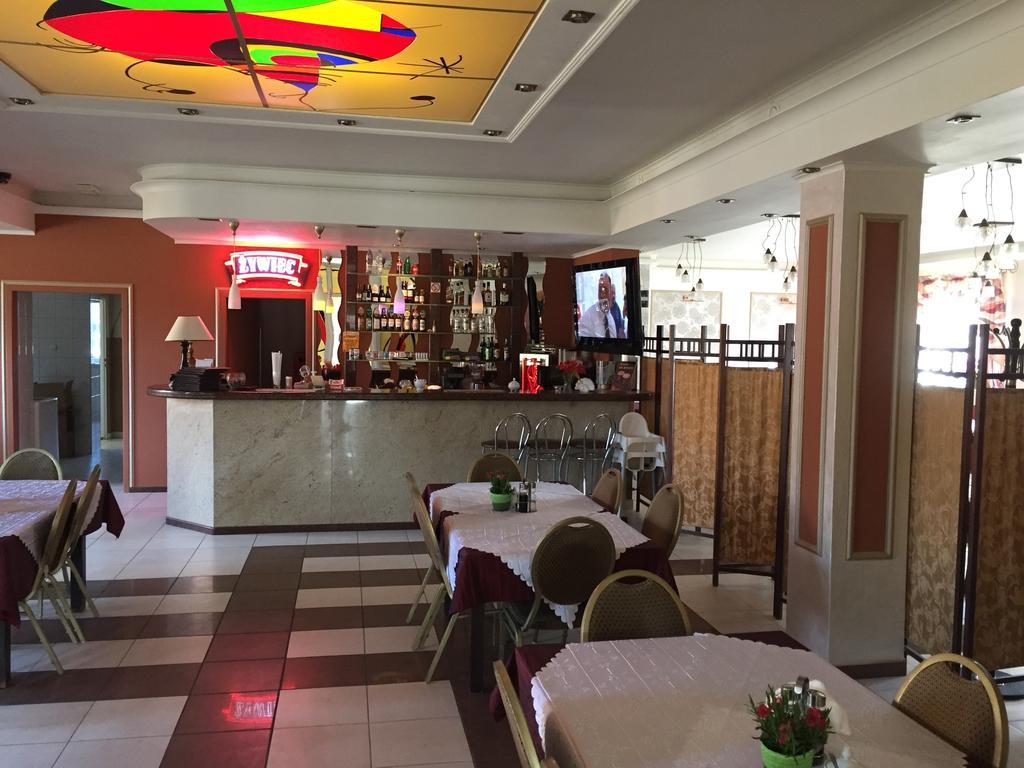 Motel U Olka Boczow Экстерьер фото